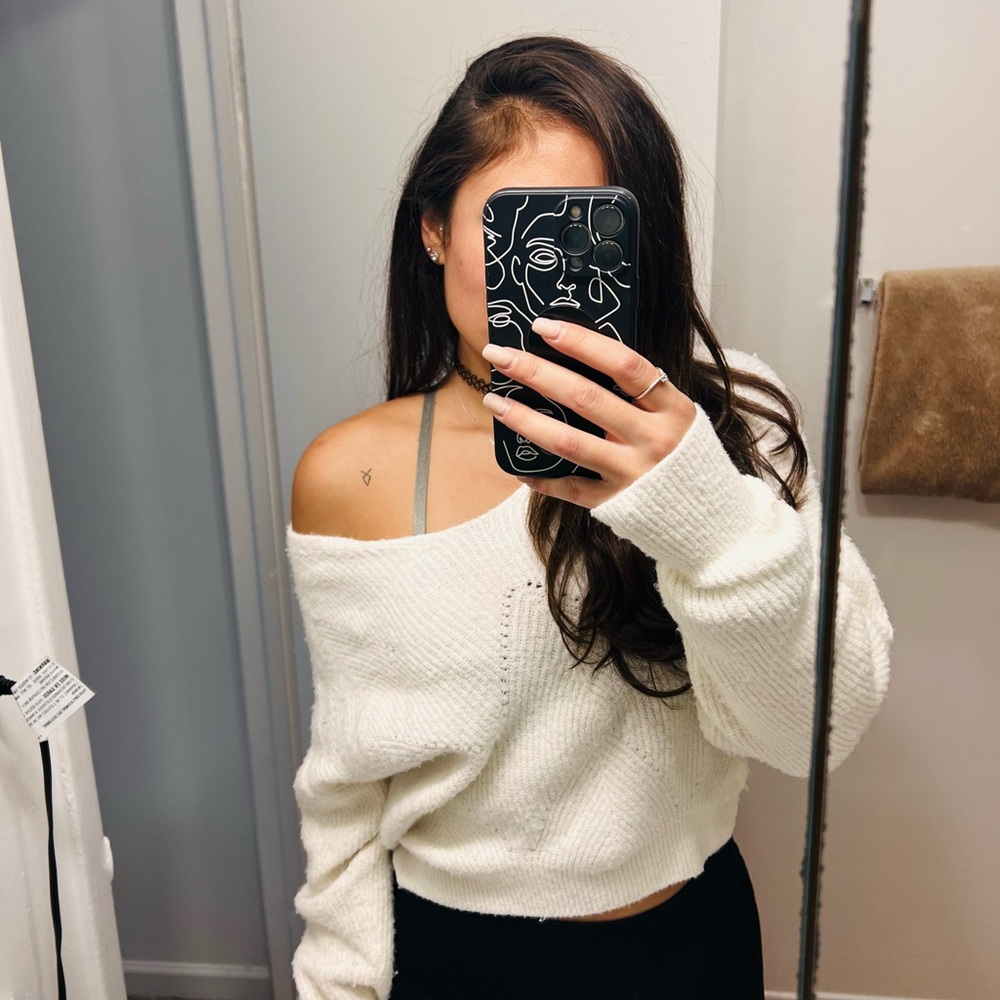 Pink rose sweater
